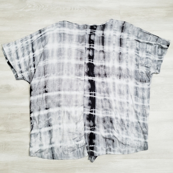 NEW Vine & Love Tie Front Tie Dye Tee Top sz M - Picture 5 of 12